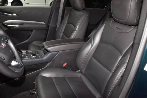 2025 Cadillac XT4 Premium Luxury