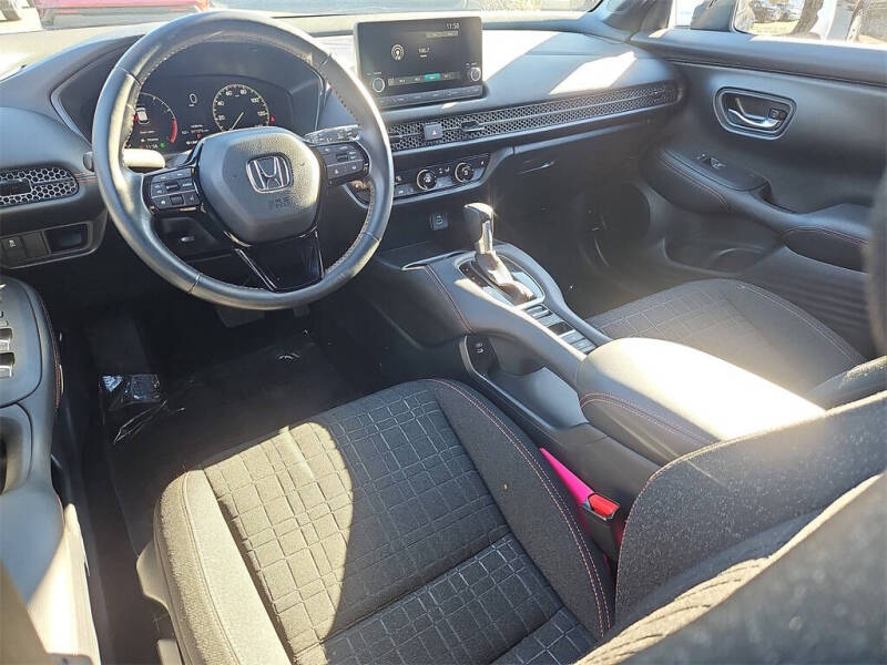 2025 Honda HR-V Sport