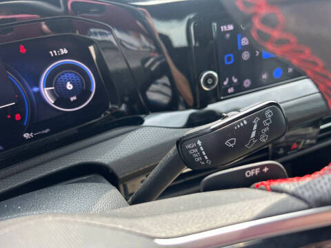 2024 Volkswagen Golf GTI S