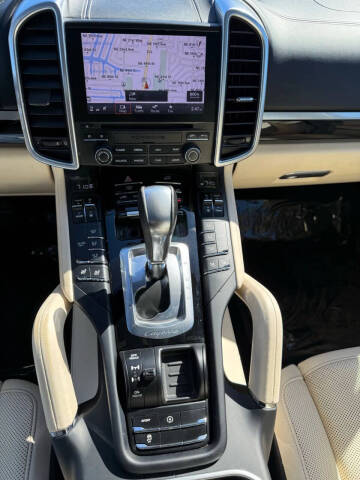 2017 Porsche Cayenne