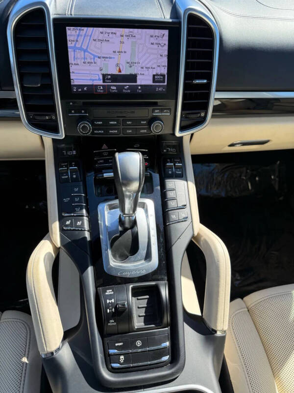 2017 Porsche Cayenne