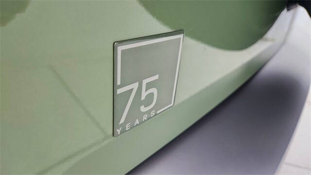 2023 Land Rover Defender 90 75th Anniversary Edition