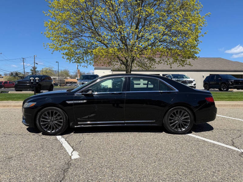 2017 Lincoln Continental Select