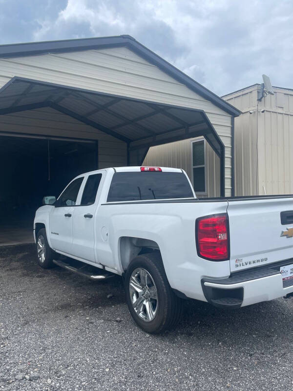 2018 Chevrolet Silverado 1500 Custom