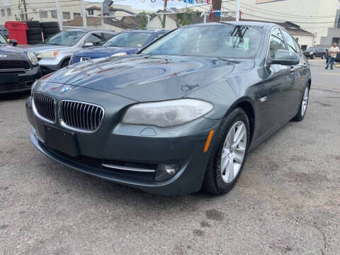 2012 BMW 5 Series 528i