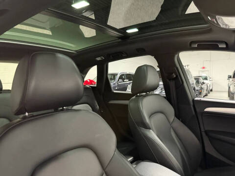 2017 Audi Q5 2.0T quattro Premium Plus