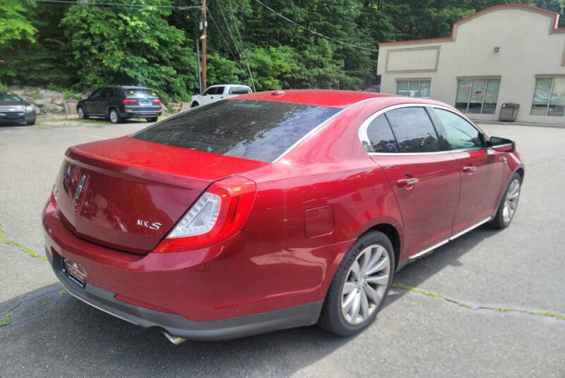 2014 Lincoln MKS