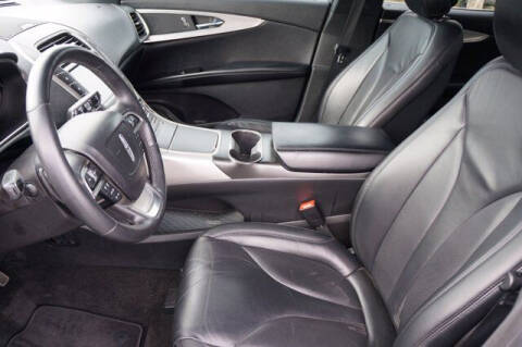 2020 Lincoln Nautilus Standard