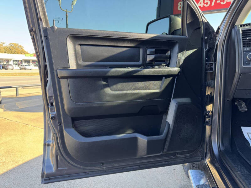 2019 RAM 1500 Classic