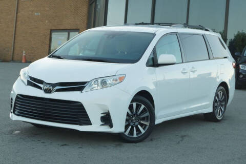 2018 Toyota Sienna for sale at Next Ride Motors in Nashville TN