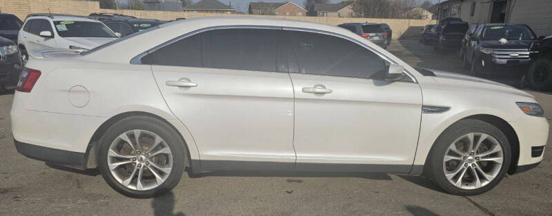 2013 Ford Taurus SEL