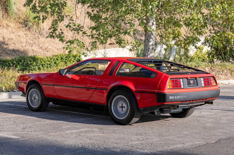 1981 DeLorean DMC-12