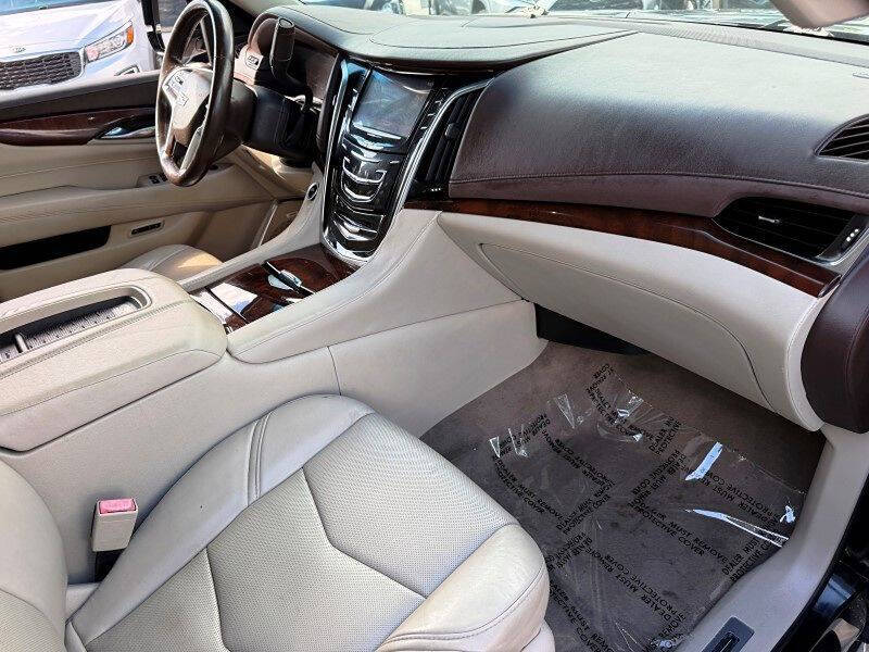 2015 Cadillac Escalade Premium