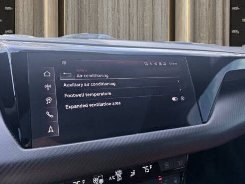 2024 Audi e-tron GT quattro Premium Plus