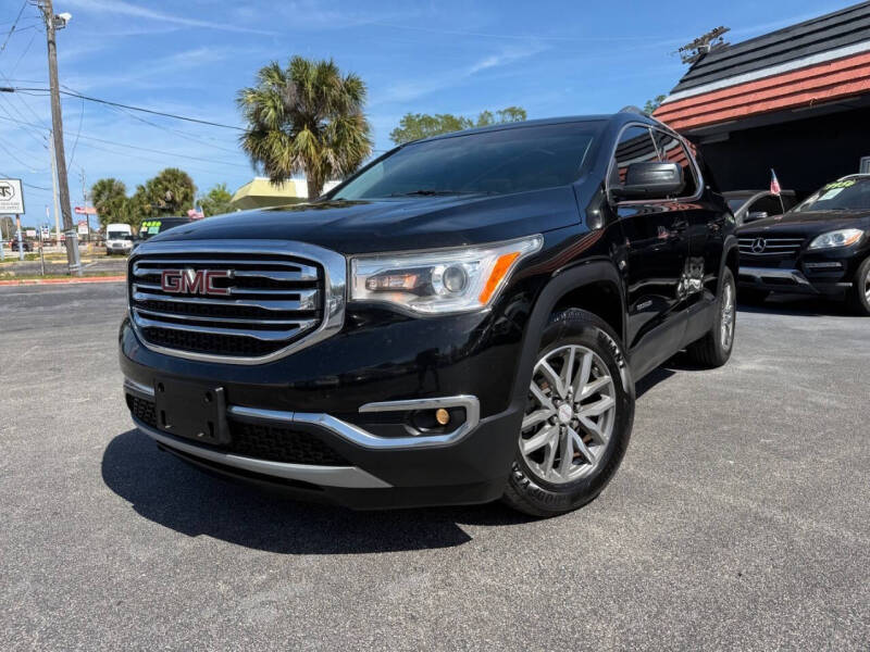 2017 GMC Acadia SLE-2