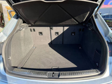 2021 Porsche Macan