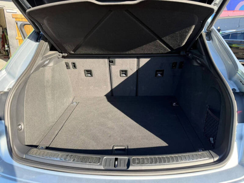 2021 Porsche Macan