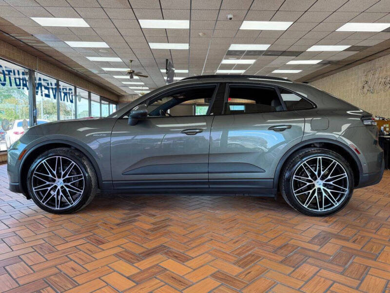 2024 Porsche Macan 4 Electric
