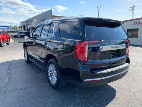 2022 GMC Yukon SLT