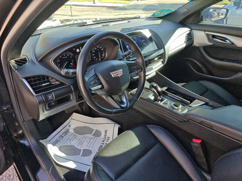 2024 Cadillac CT5 Luxury