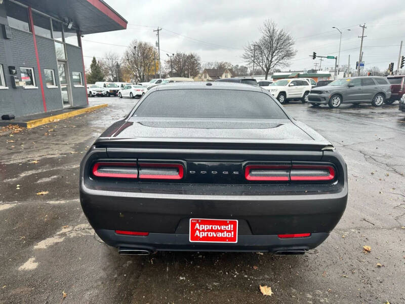 2016 Dodge Challenger