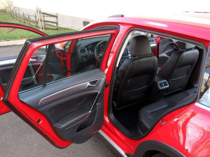 2017 Volkswagen Golf Alltrack