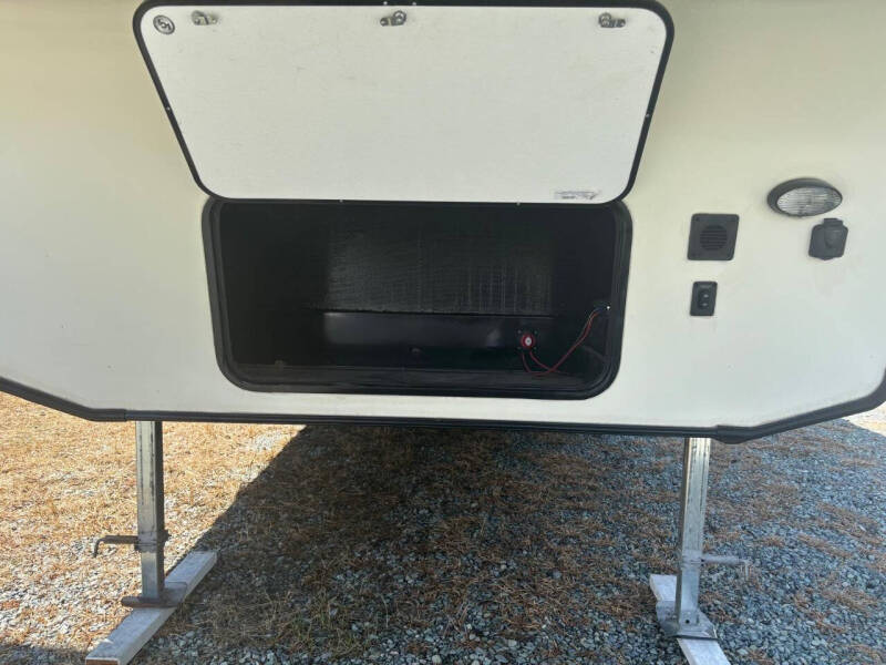 2018 Cruiser RV AIRE 25RL