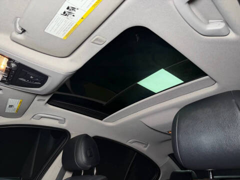 2016 BMW 5 Series 528i