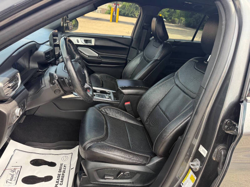 2020 Ford Explorer ST
