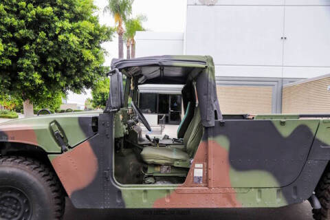 2018 AM General Hummer