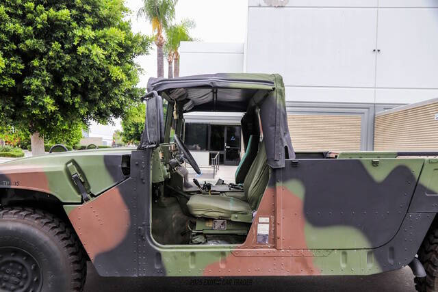 2018 AM General Hummer