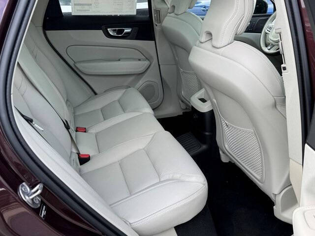 2026 Volvo XC60 T8 Ultra