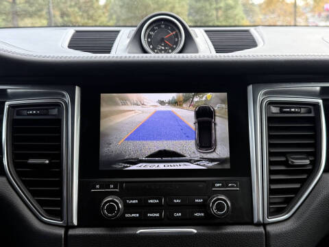 2017 Porsche Macan GTS