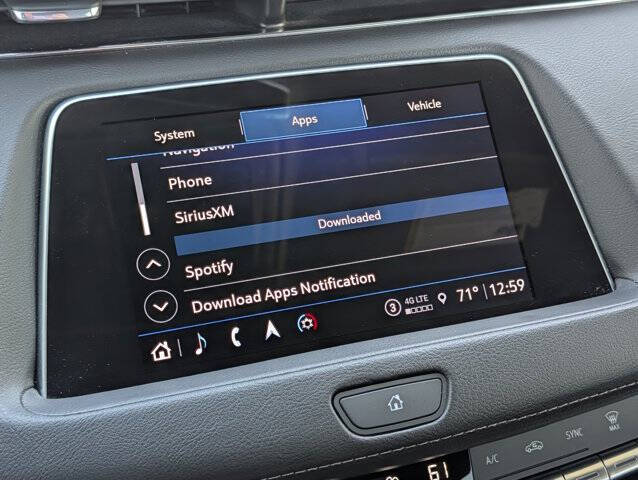 2023 Cadillac XT4 Luxury