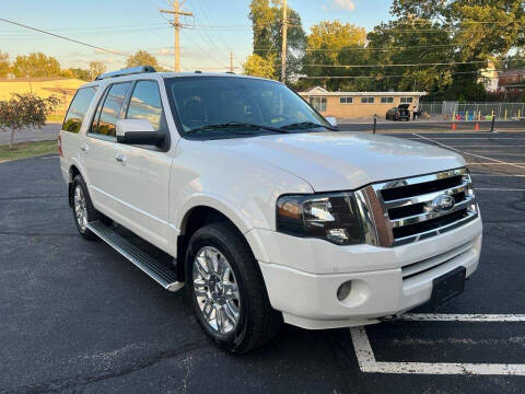 2012 Ford Expedition for sale at Premium Motors in Saint Louis MO