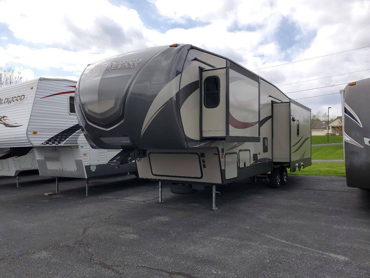 Used RVs & Campers For Sale In Mount Joy, PA