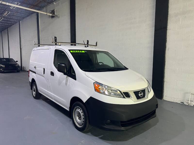 2018 Nissan NV200 for sale at Lamberti Auto Collection in Plantation FL