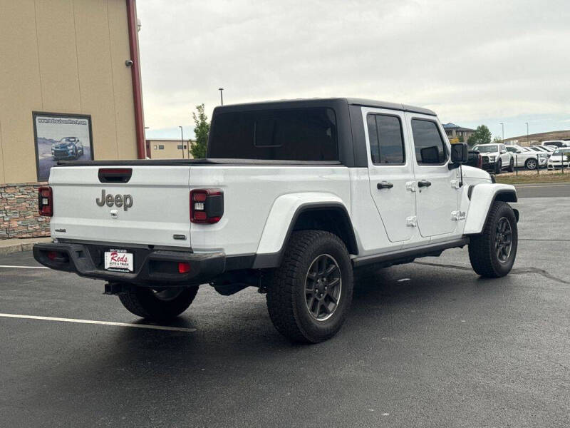 2021 Jeep Gladiator Overland