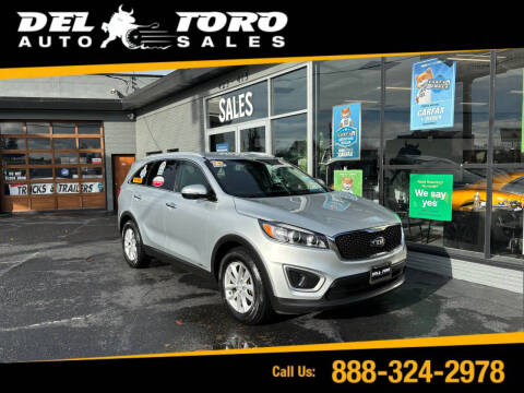 2017 Kia Sorento for sale at DEL TORO AUTO SALES in Auburn WA