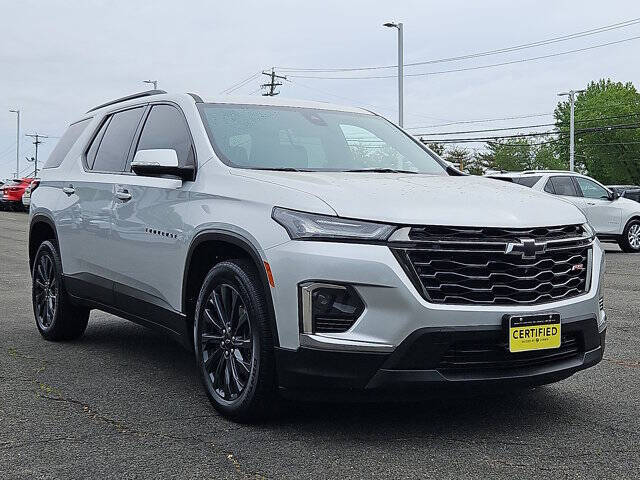 Used 2022 Chevrolet Traverse RS with VIN 1GNEVJKW0NJ174920 for sale in Old Bridge, NJ