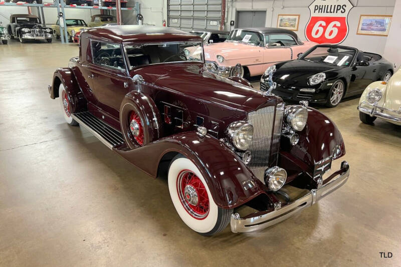 1934 Packard Super Eight