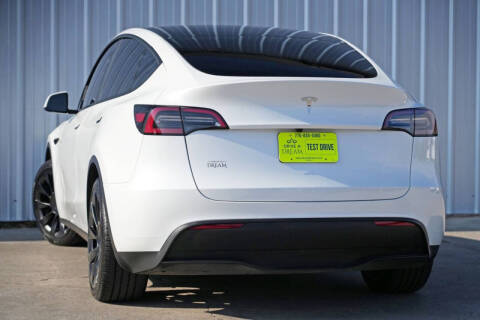 2024 Tesla Model Y Long Range