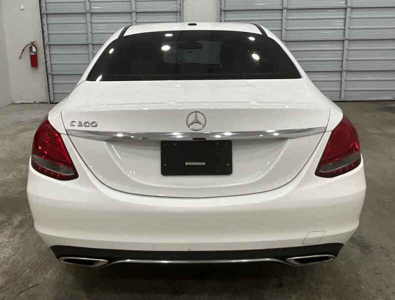 2016 Mercedes-Benz C-Class C 300