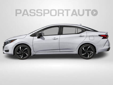2025 Nissan Versa SR