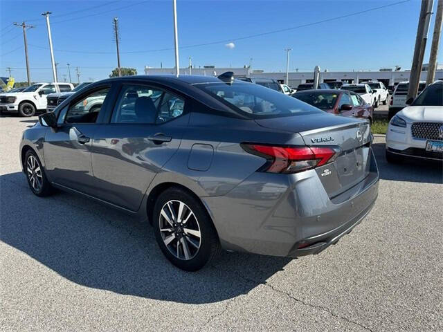 2023 Nissan Versa SV