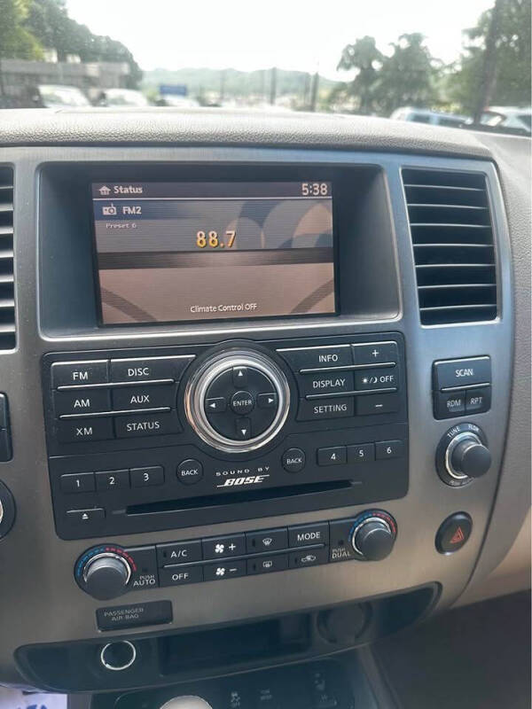 2014 Nissan Armada SL