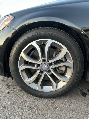 2017 Mercedes-Benz C-Class