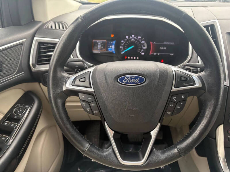 2016 Ford Edge Titanium