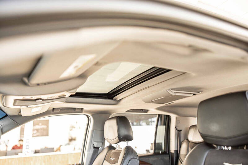 2016 Cadillac Escalade ESV Premium Collection