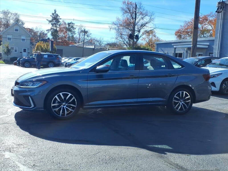 2025 Volkswagen Jetta SE